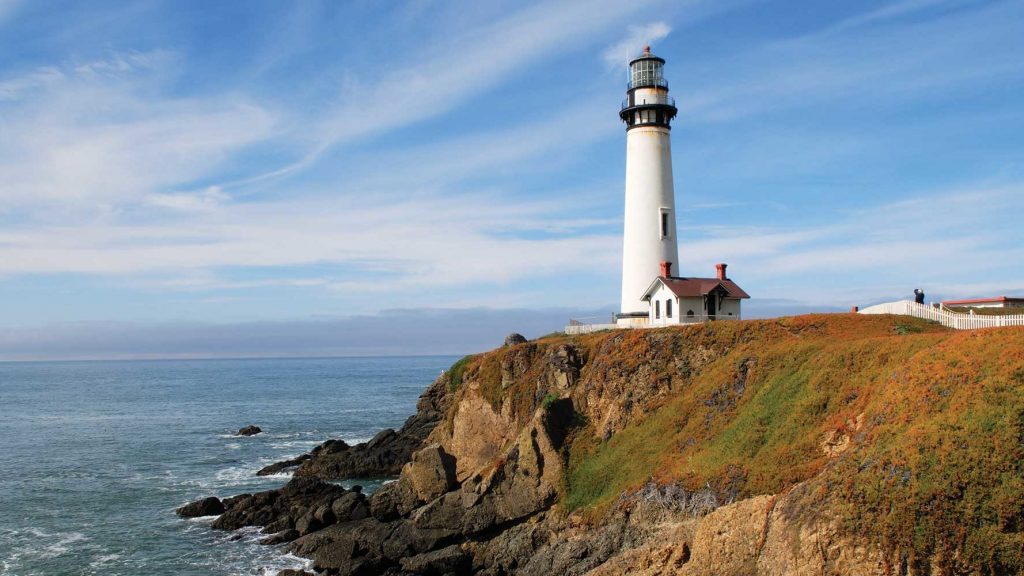 Affordable eco friendly places to stay: Pigeon Point Lighthouse Hotel